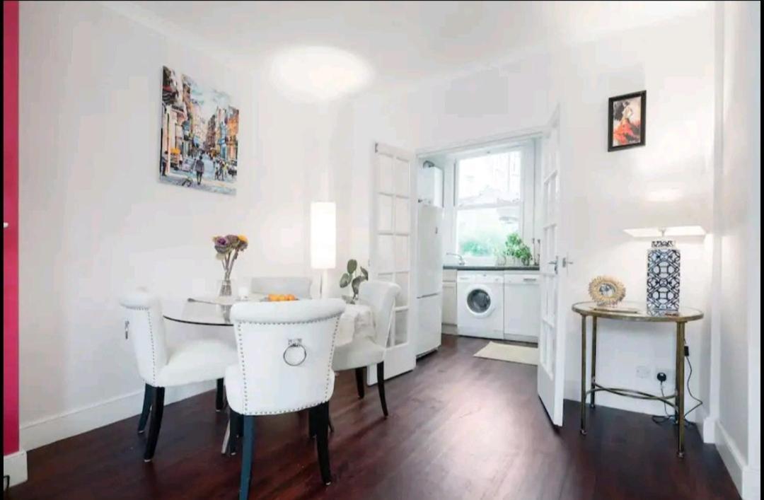 Stylish Room With Private Bath & Terrace In Super Central Clapham Junction Minutes From Victoria, Waterloo Лондон Экстерьер фото