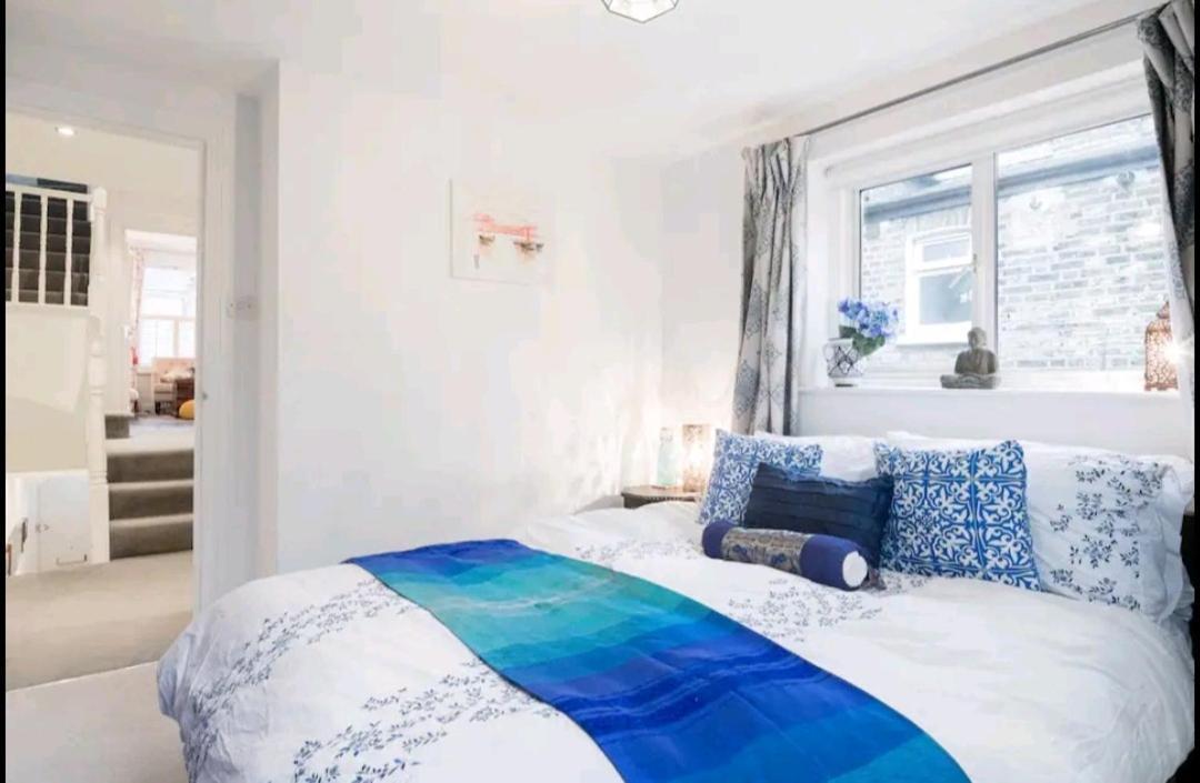Stylish Room With Private Bath & Terrace In Super Central Clapham Junction Minutes From Victoria, Waterloo Лондон Экстерьер фото