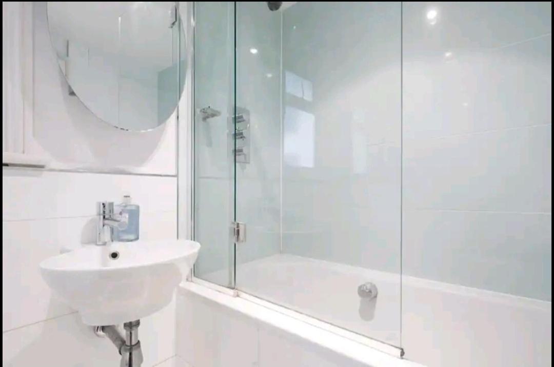 Stylish Room With Private Bath & Terrace In Super Central Clapham Junction Minutes From Victoria, Waterloo Лондон Экстерьер фото