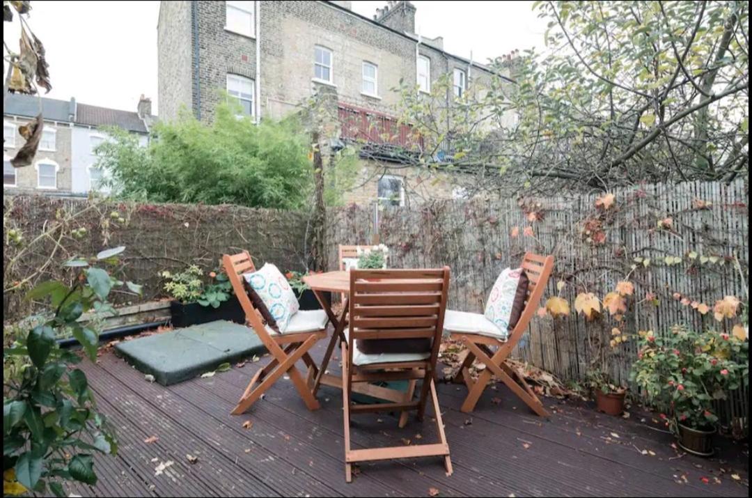 Stylish Room With Private Bath & Terrace In Super Central Clapham Junction Minutes From Victoria, Waterloo Лондон Экстерьер фото